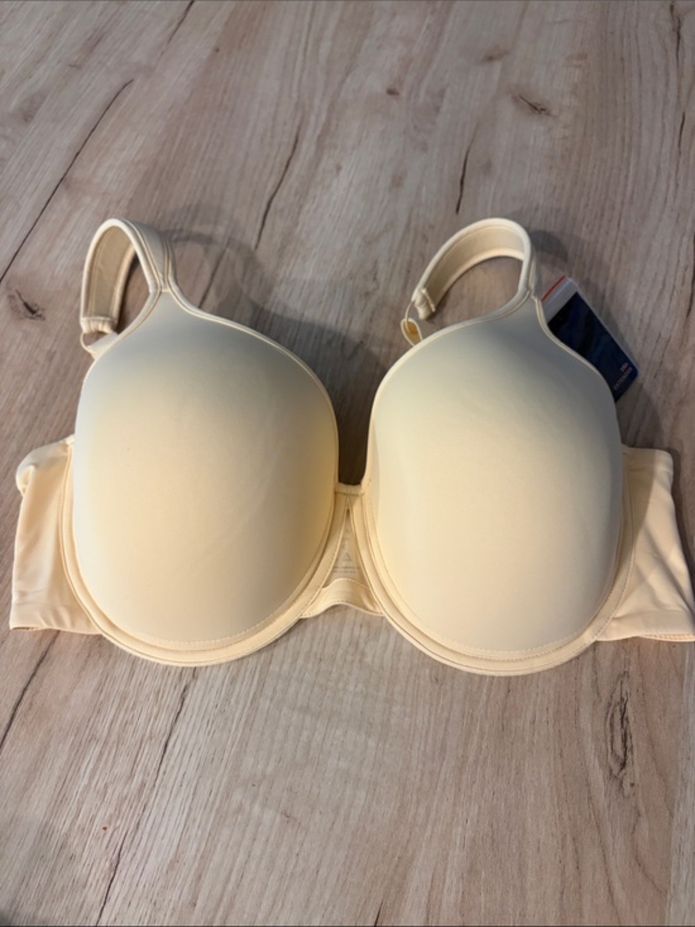 UNDEROUTFIT ULTIMATE COVERAGE UNDERWIRE BRA SAND NUDE 42C WITH EXTENDER NWT